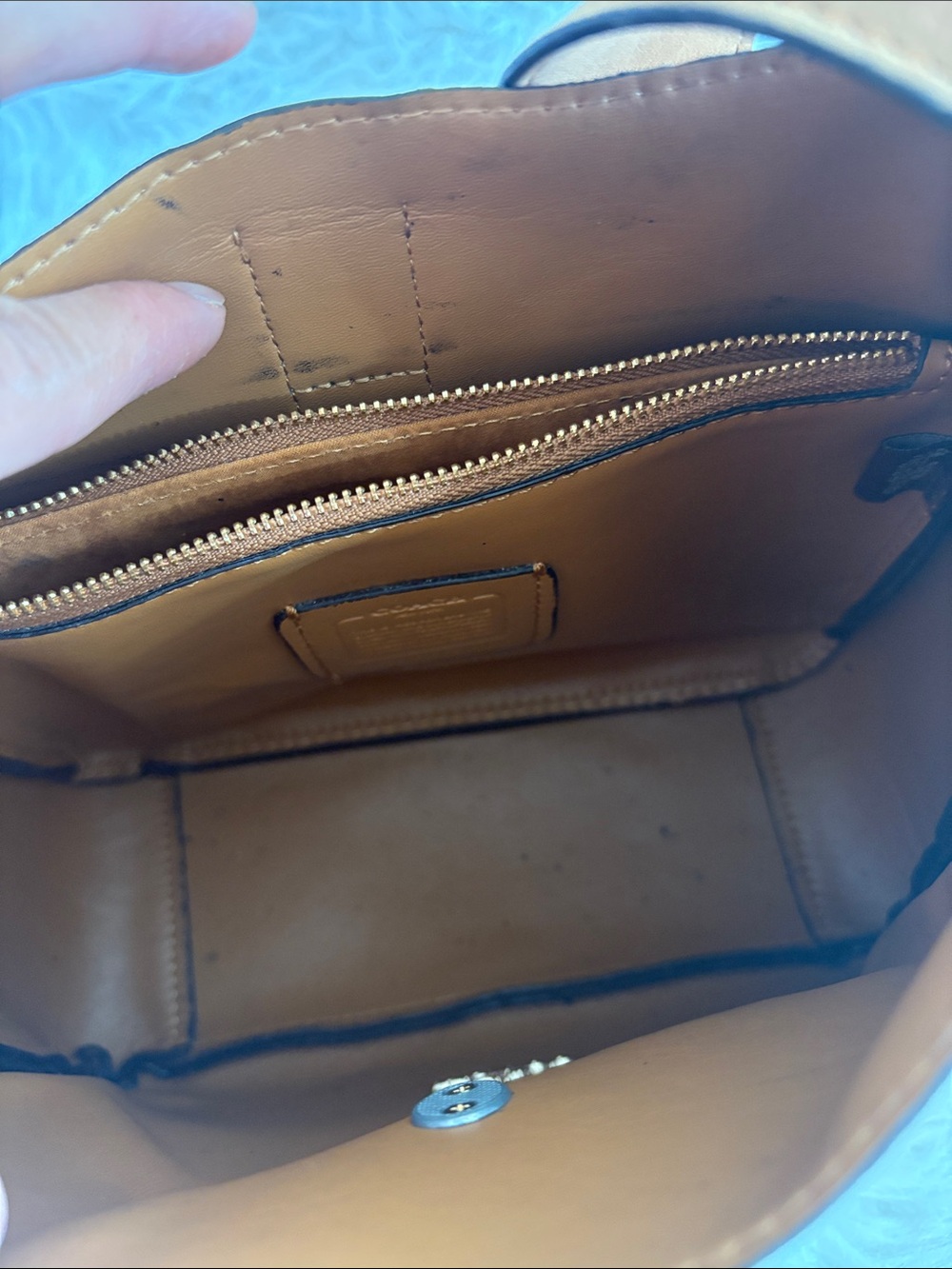 Coach Tan Suede Shoulder Bag with Turn-Lock Strap - Picture 8 of 16